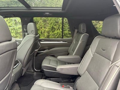 2025 Cadillac Escalade 4WD Sport