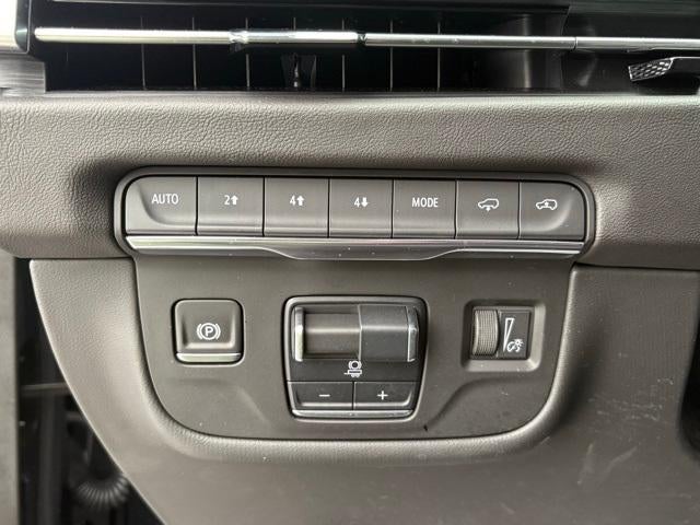 2025 Cadillac Escalade 4WD Sport