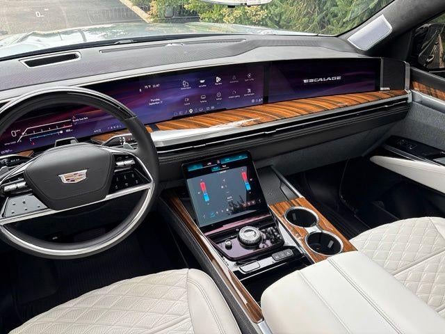 2025 Cadillac Escalade 4WD Sport Platinum