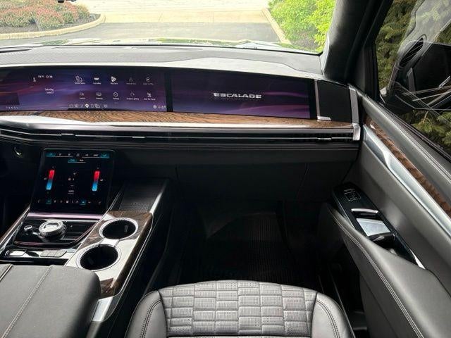 2025 Cadillac Escalade ESV 4WD Sport Platinum