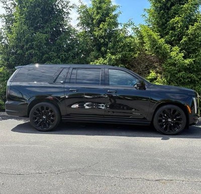 2025 Cadillac Escalade ESV 4WD Sport Platinum