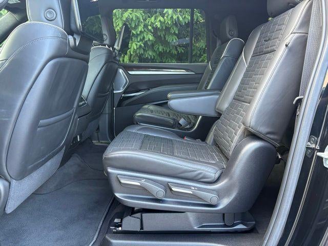 2025 Cadillac Escalade ESV 4WD Sport Platinum