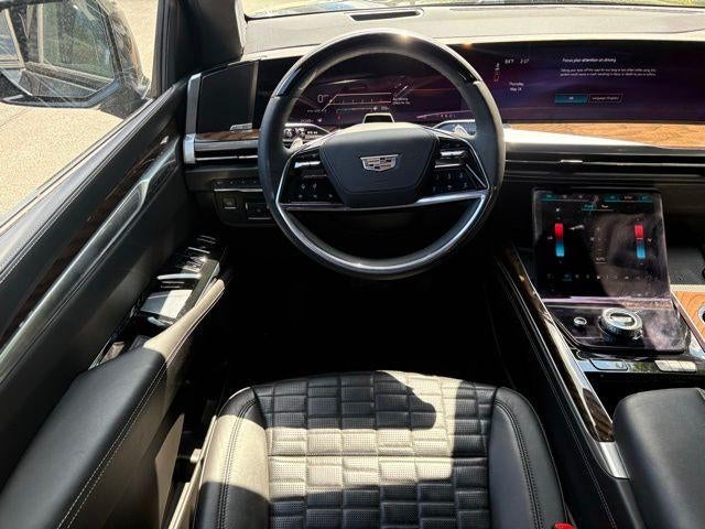 2025 Cadillac Escalade ESV 4WD Sport Platinum