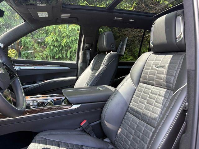 2025 Cadillac Escalade ESV 4WD Sport Platinum