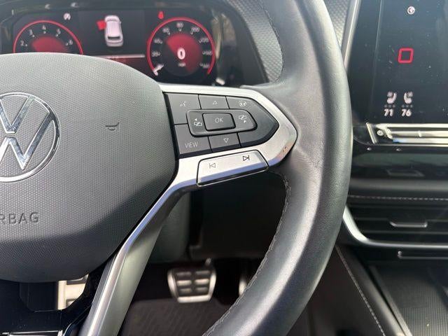 2024 Volkswagen Atlas Cross Sport 2.0T SEL Premium R-Line