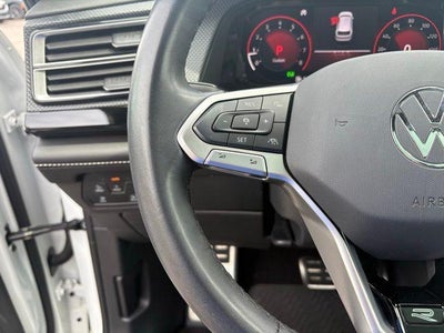 2024 Volkswagen Atlas Cross Sport 2.0T SEL Premium R-Line