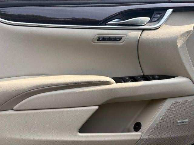 2016 Cadillac XTS Luxury Collection