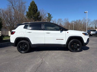 2023 Jeep Compass Trailhawk