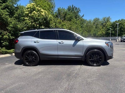 2023 GMC Terrain SLT