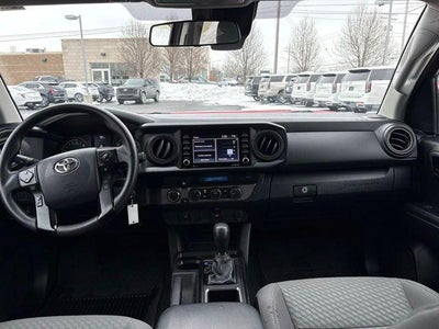 2022 Toyota Tacoma 4WD SR5