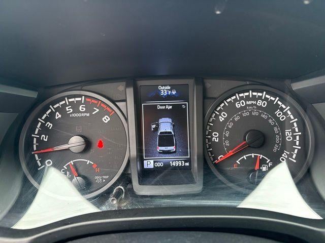 2022 Toyota Tacoma 4WD SR5