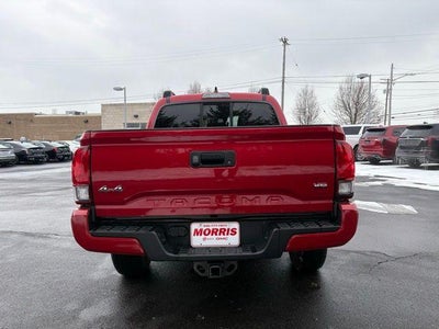 2022 Toyota Tacoma 4WD SR5