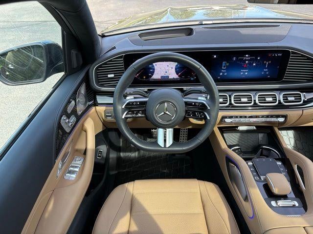 2025 Mercedes-Benz GLS 580