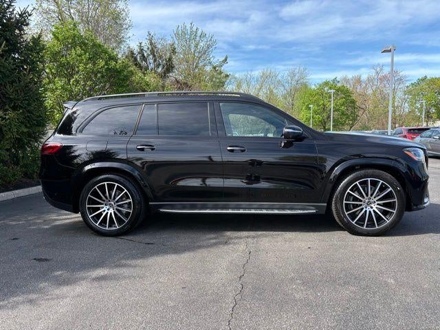 2025 Mercedes-Benz GLS 580
