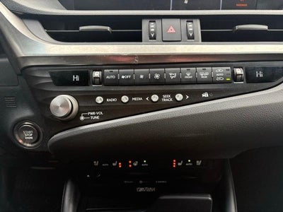 2021 Lexus ES F SPORT