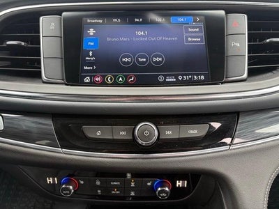 2021 Buick Enclave Essence