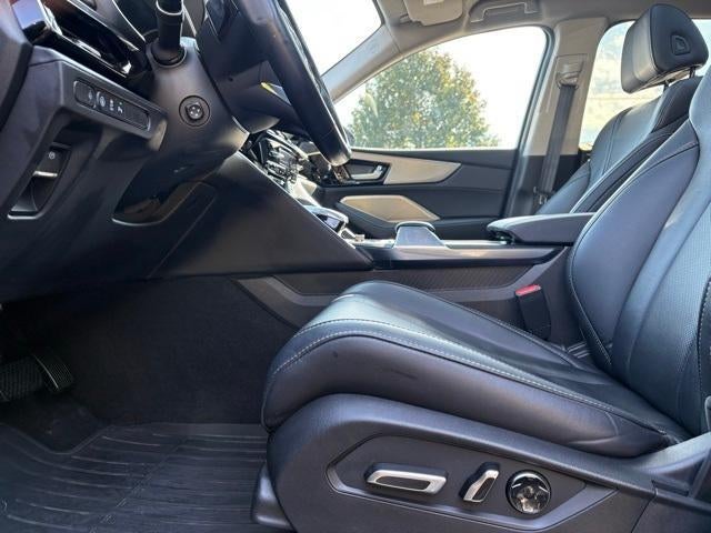 2023 Acura MDX w/Technology Package