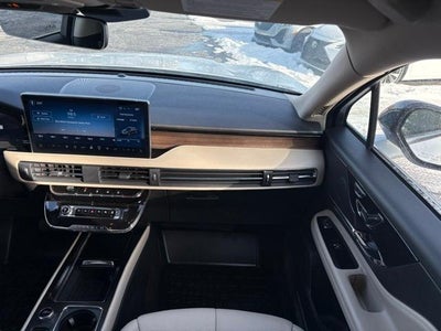 2025 Lincoln Corsair Reserve