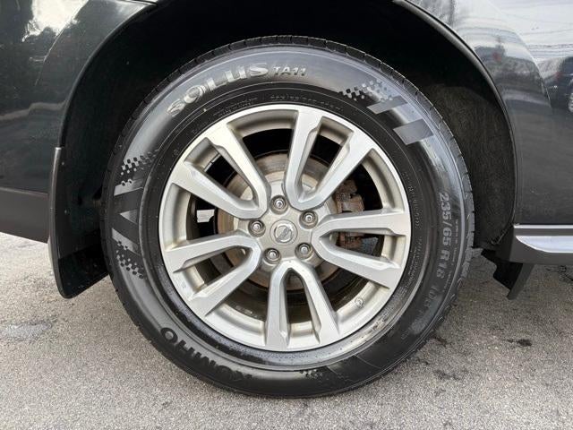 2016 Nissan Pathfinder S