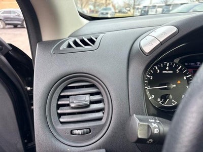 2016 Nissan Pathfinder S