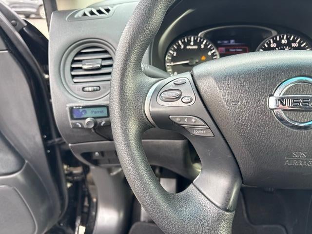 2016 Nissan Pathfinder S