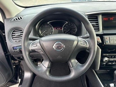 2016 Nissan Pathfinder S