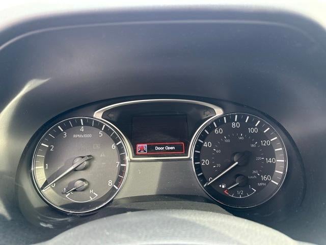 2016 Nissan Pathfinder S