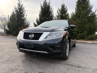 2016 Nissan Pathfinder S