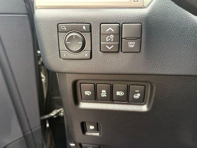 2023 Lexus GX Premium
