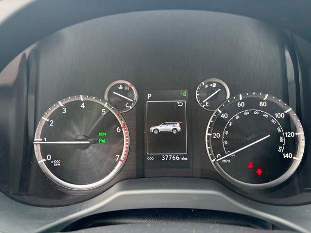 2023 Lexus GX Premium