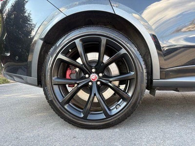 2020 Jaguar F-PACE SVR