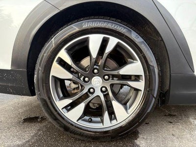 2019 Buick Regal TourX Essence