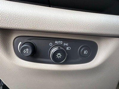 2019 Buick Regal TourX Essence