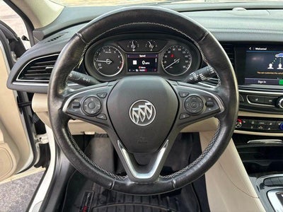 2019 Buick Regal TourX Essence