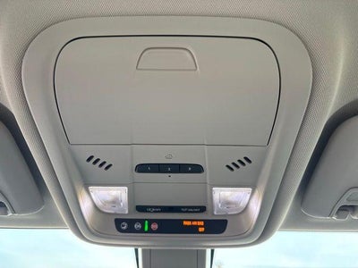 2019 Buick Regal TourX Essence