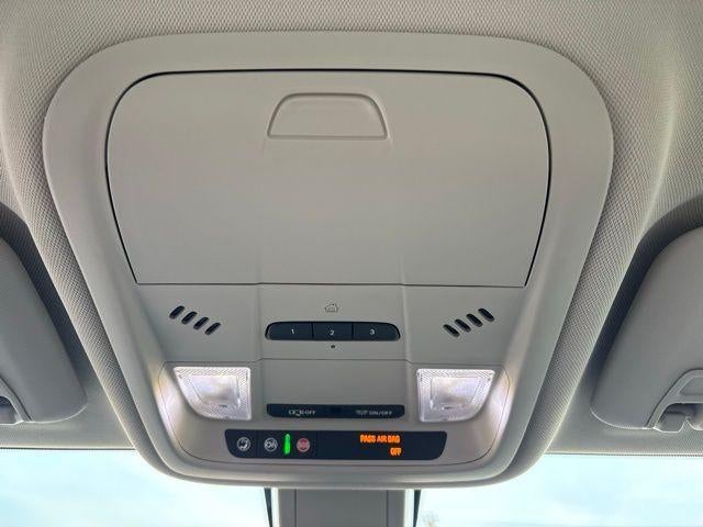 2019 Buick Regal TourX Essence