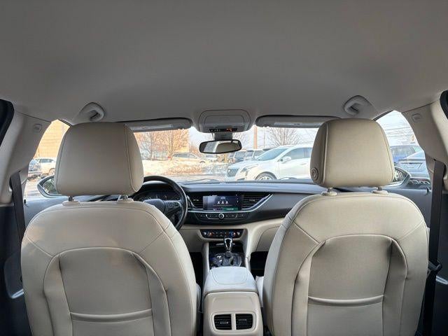 2019 Buick Regal TourX Essence