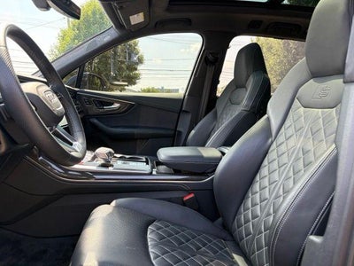 2024 Audi SQ7 Prestige