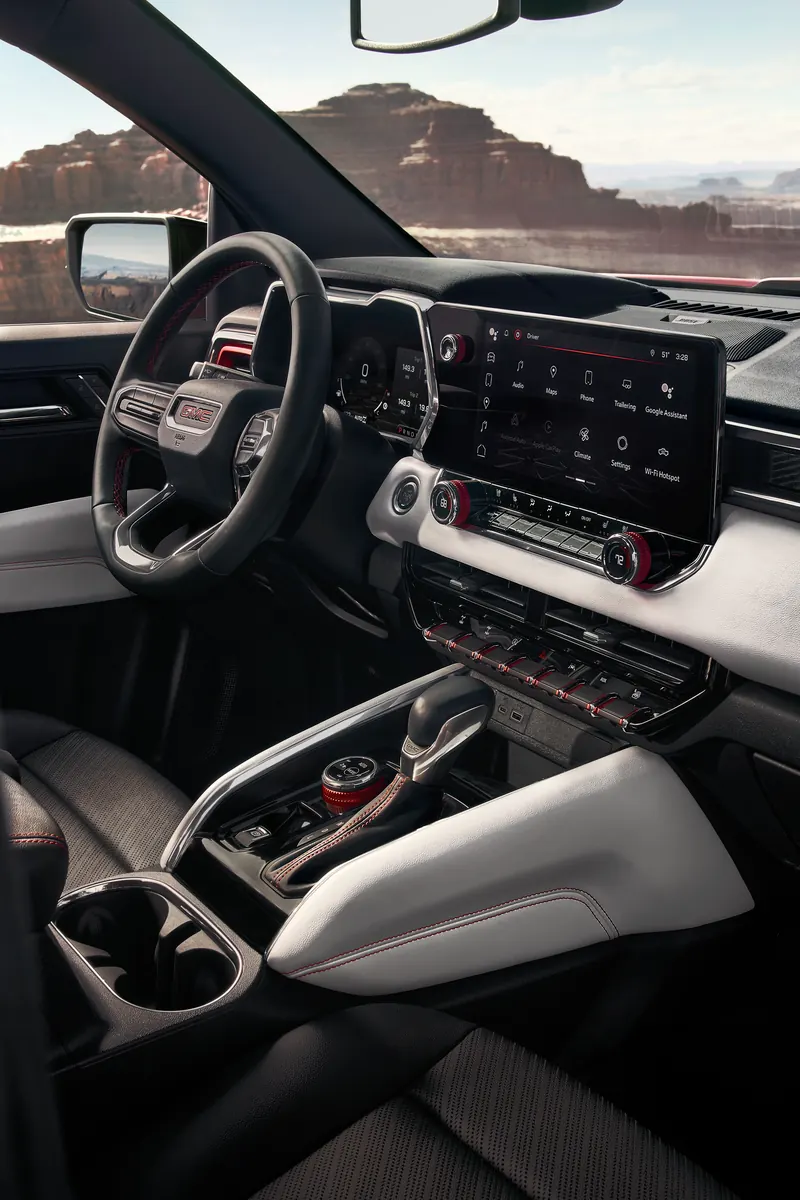 2026 GMC Canyon infotainment system at Morris Buick GMC in North Olmsted OH